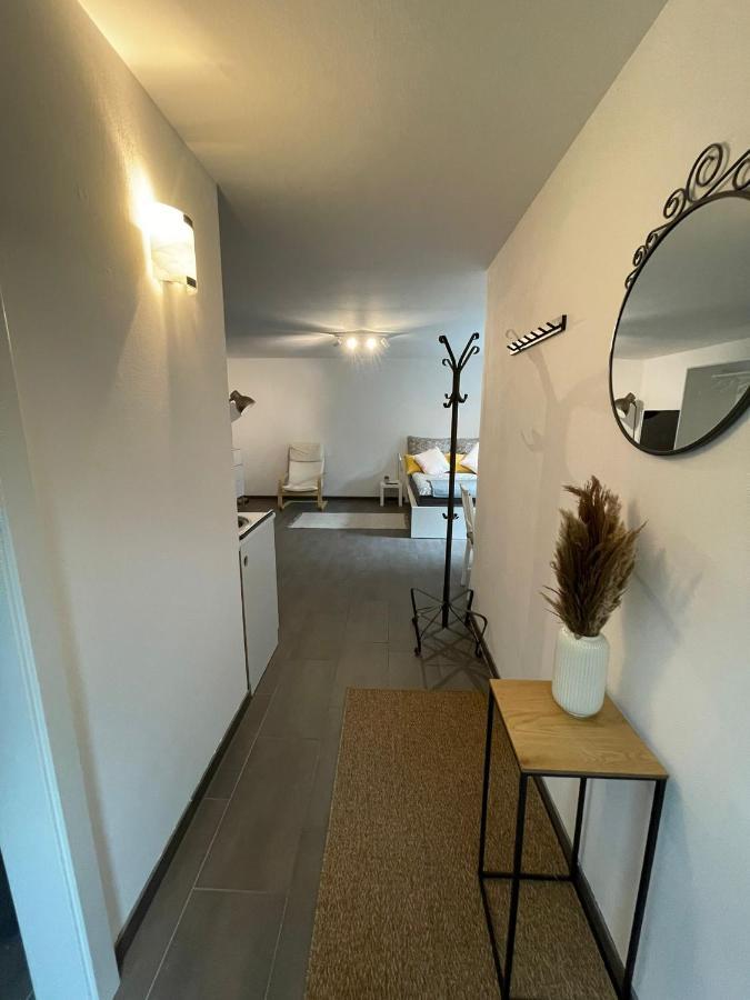 Gemuetliche Wohnung In Ruhigem Wohngebiet 阿沙芬堡 外观 照片